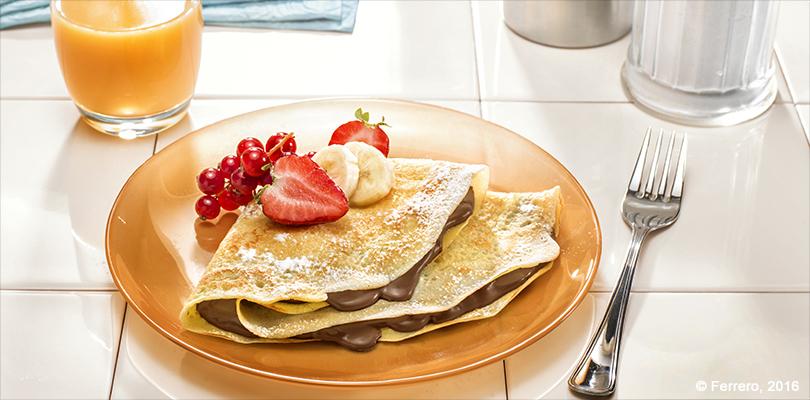 MINI CREPES COM NUTELLA<sup>®</sup> E FRUTA