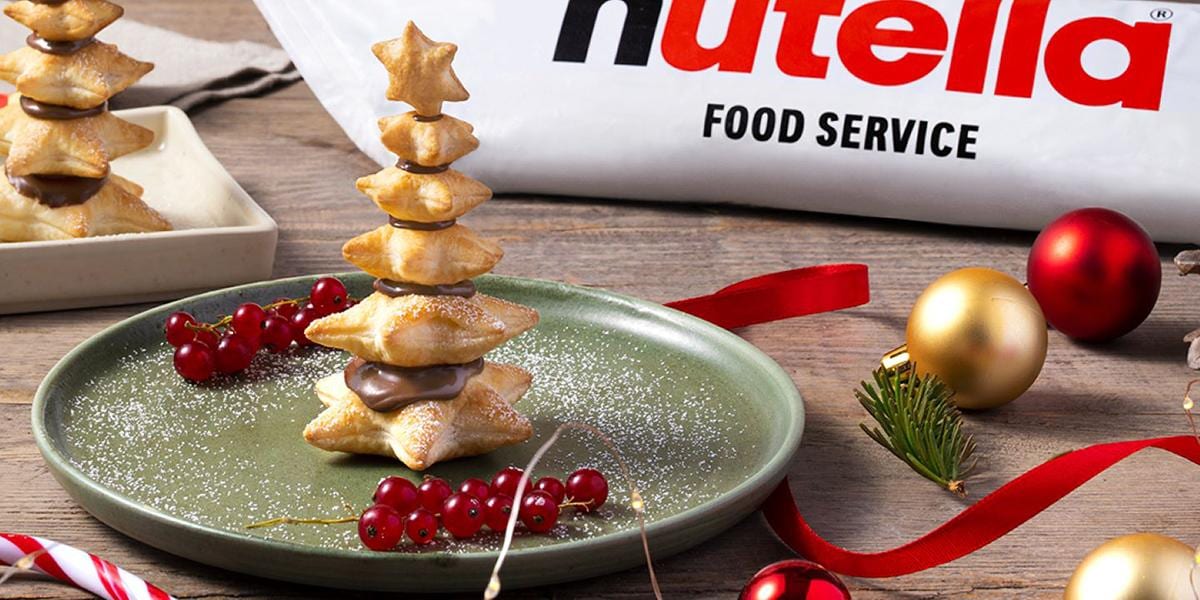 Millefeuille au Nutella® en forme de sapin | FerreroFoodService France