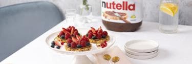 Fruit oat tart with Nutella